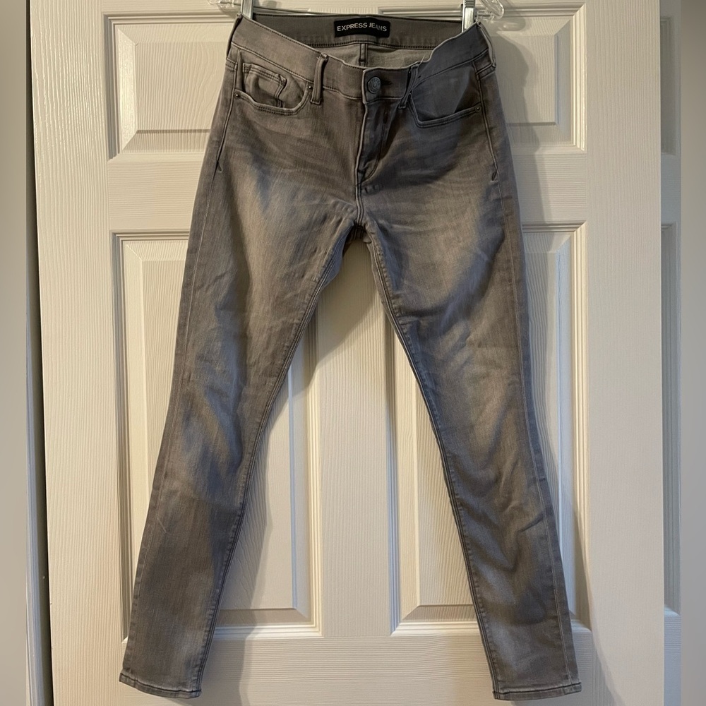 Express Women's Skinny Jeans in Gray